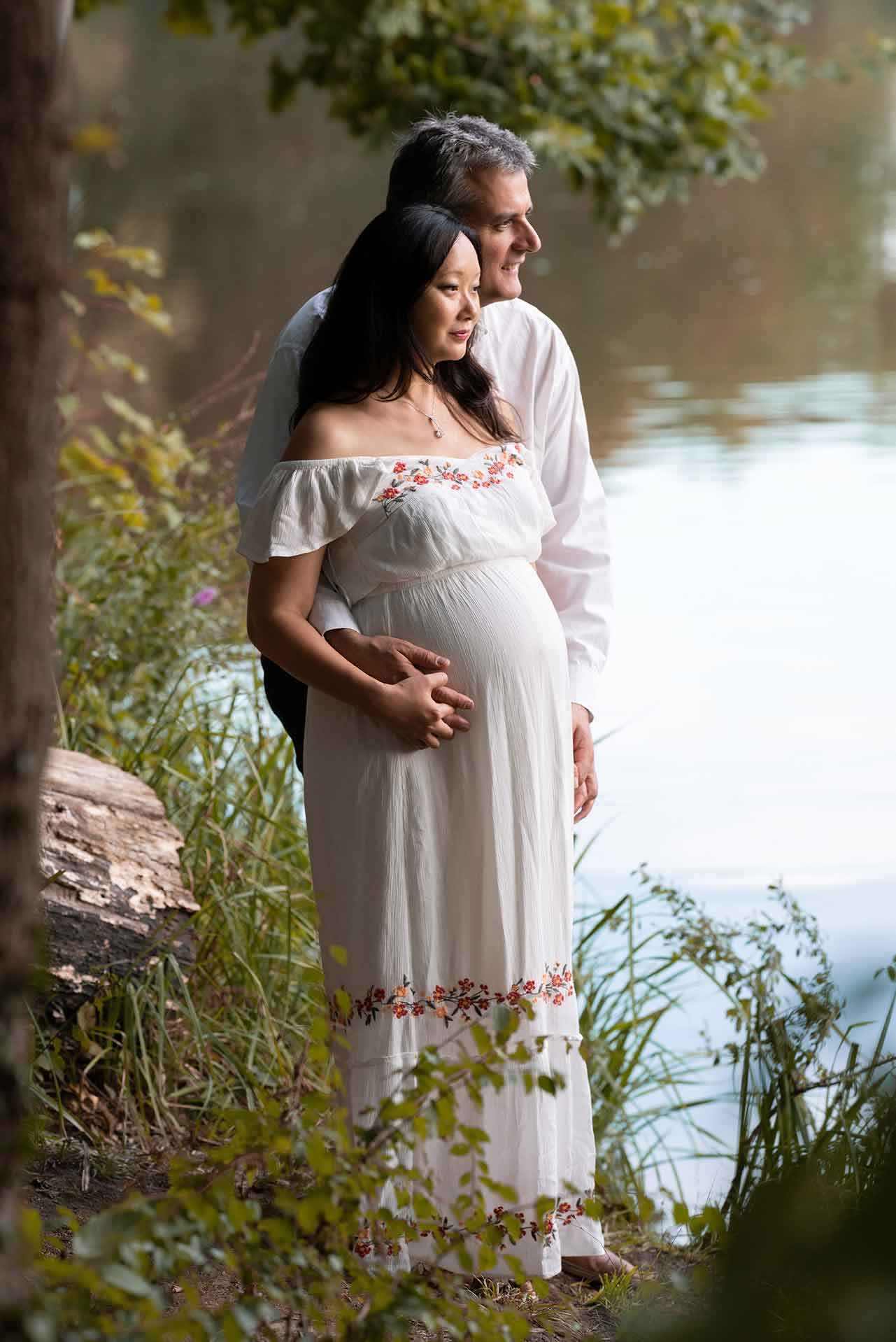 Elizabeth’s outdoor maternity session